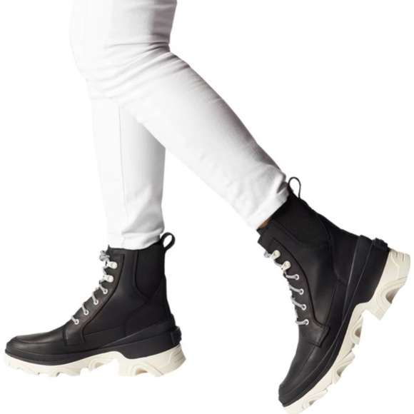 NWT Sorel Women's Brex Lace Boot Platform Chunky size 9.5 - Picture 1 of 10